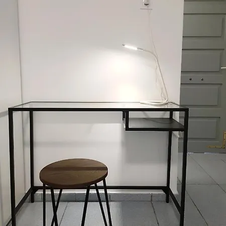 Appartement Studio, Exarcheia